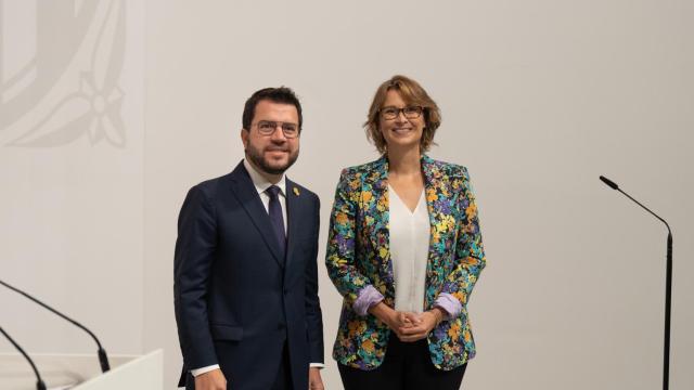 El presidente de la Generalitat, Pere Aragonès, y la consellera de Acción Exterior, Meritxell Serret