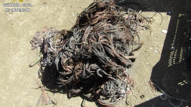 Cobre robado en las instalaciones de Adif