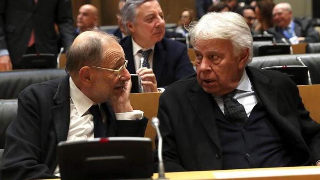 Javier Solana i Felipe González en un acte del 2019