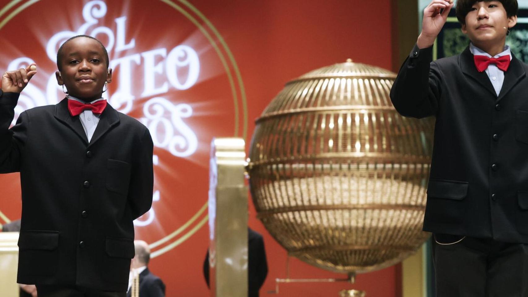 Niños de San Ildefonso en el sorteo de la Lotería de Navidad