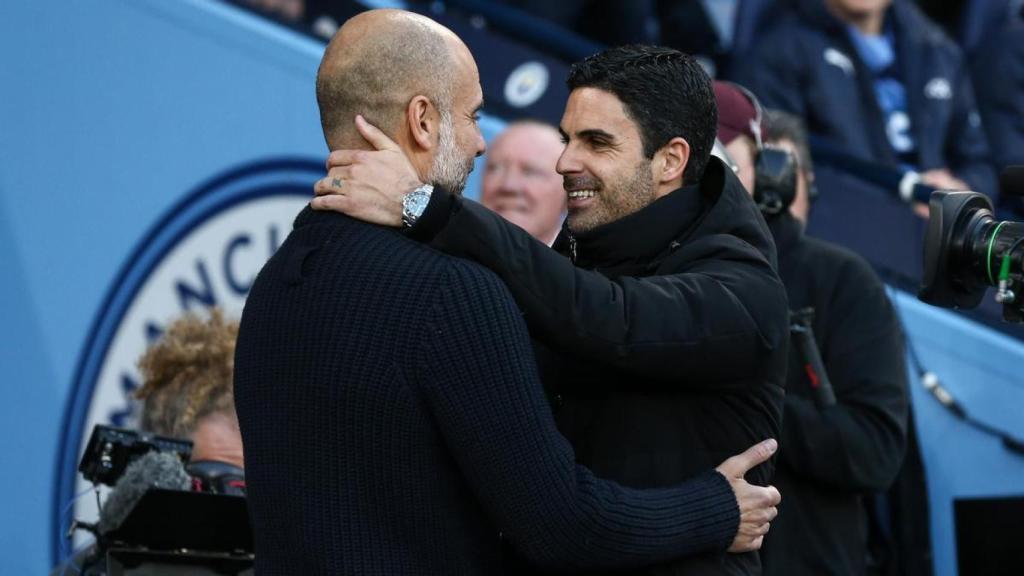 Guardiola y Mikel Arteta, entrenadores del City y del Arsenal