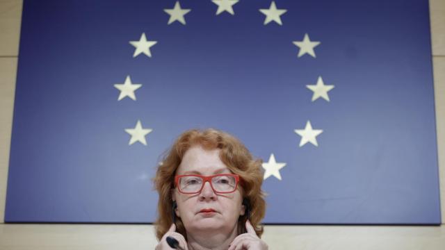 La eurodiputada Yana Toom analiza la inmersión lingüística en Barcelona