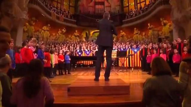 Esteladas durante el concierto de Sant Esteve del 2023 en el Palau de la Música