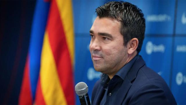 Deco, durante una comparecencia con el FC Barcelona