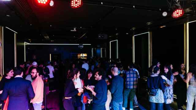 Imagen de una fiesta en Abaixadors 10, el local de Primavera Sound