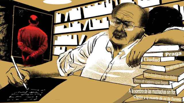 El escritor Manuel Vázquez Montalbán