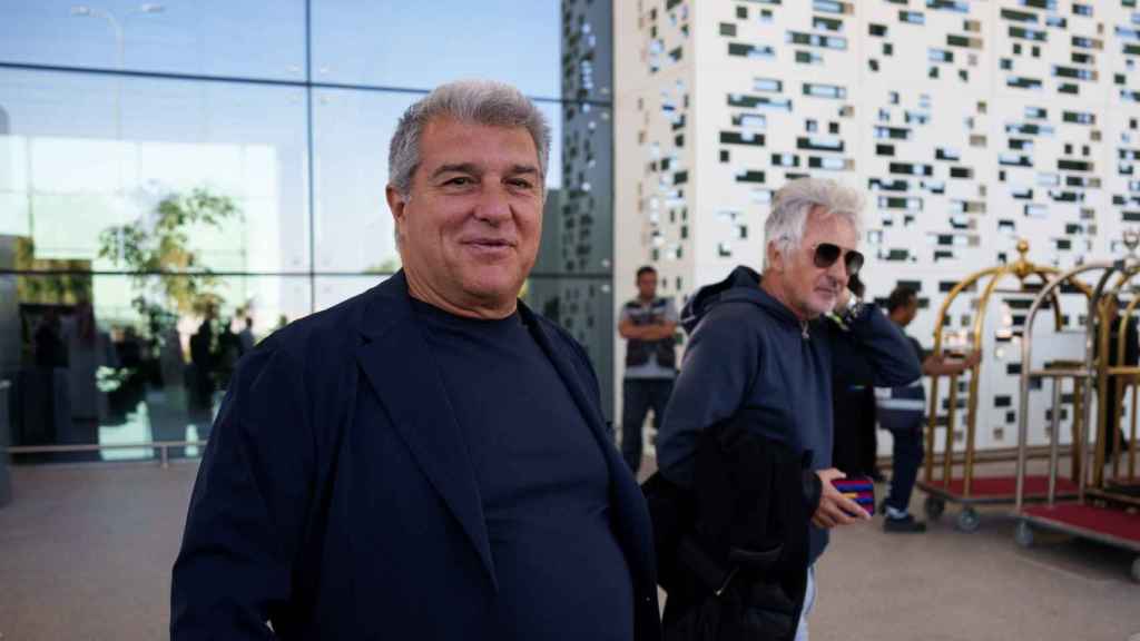 Joan Laporta y Xavier Puig aterrizan en Riad para la Supercopa