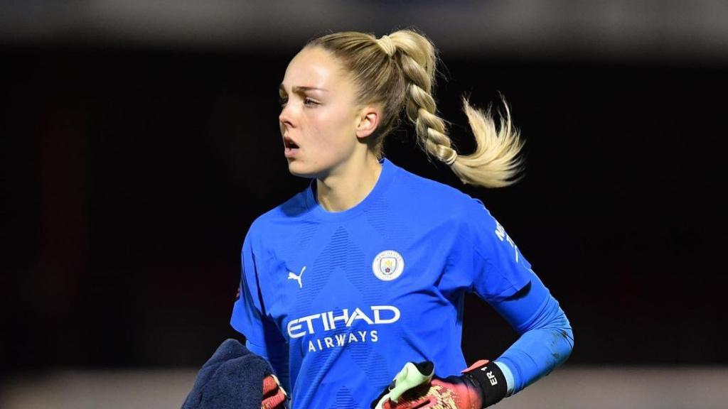 Ellie Roebuck, en un partido con el Manchester CIty