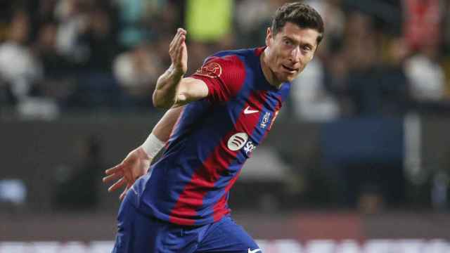 Lewandowski celebra su gol al Real Madrid