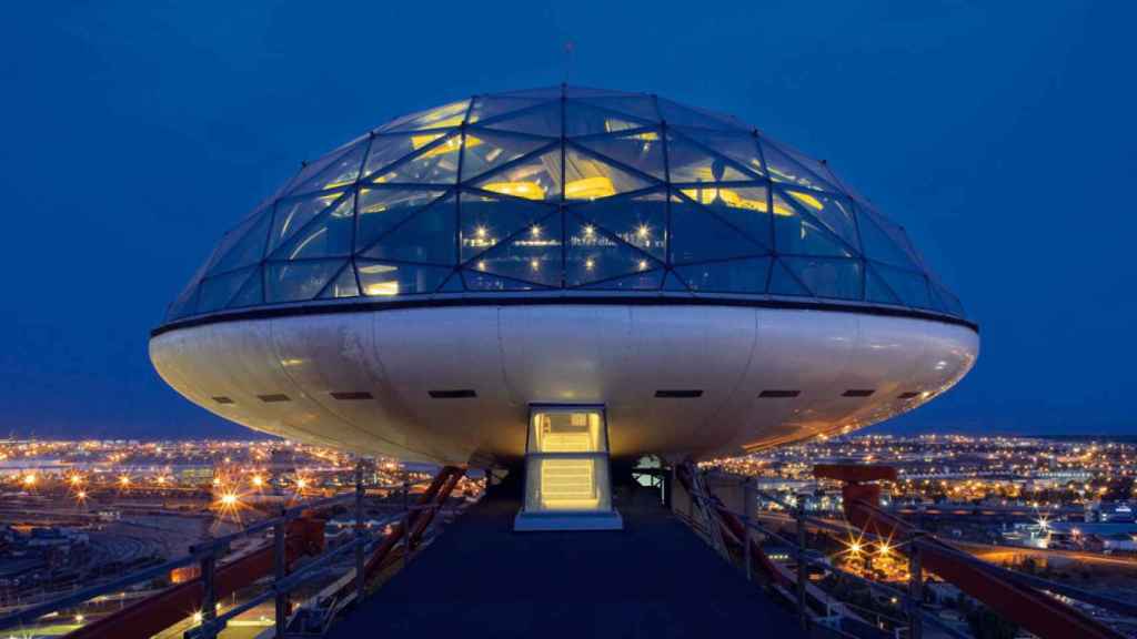 Imatge del restaurant-cúpula de l'hotel Hyatt Regency d'Hesperia