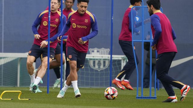 Vitor Roque, durante un entrenamiento con el FC Barcelona