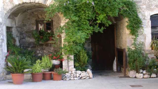 Casa Laudes o Cornella | VIQUIPEDIA