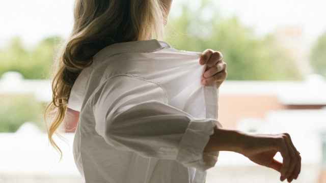 Una mujer en una imagen de archivo