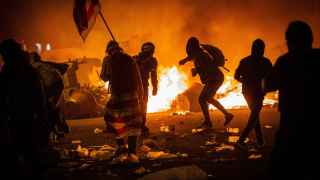 Protestas violentas en Urquinaona, Barcelona, por la sentencia del 'procés'