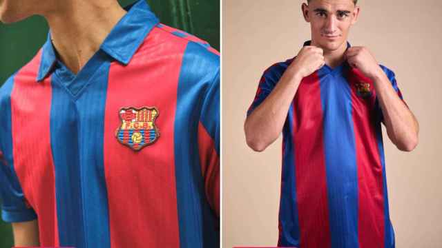 Gavi posa con la camiseta Meyba del Barça