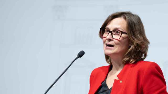 La 'consellera' de Acción Exterior i Unión Europea de la Generalitat de Cataluña, Meritxell Serret, interviene tras una cumbre para la Macrorregión Mediterránea