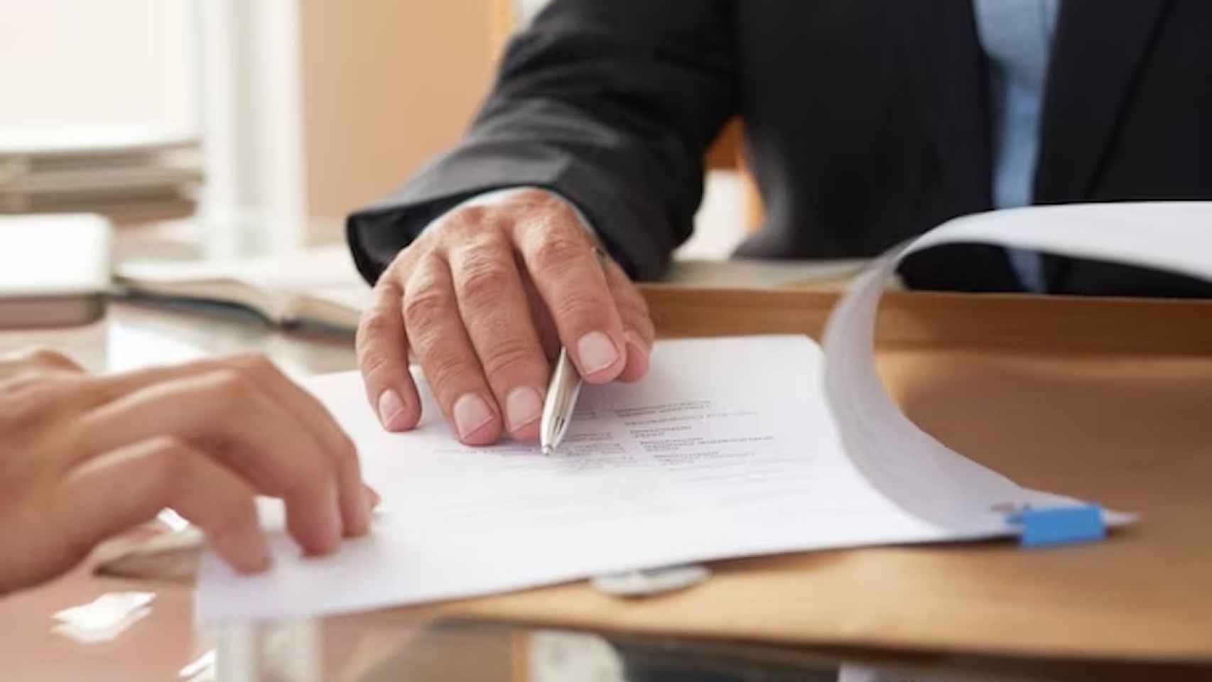 Presentación de un documento para firmar