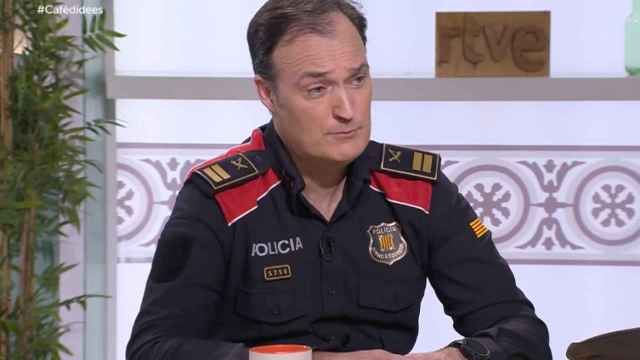 El jefe de Mossos, el comisario Eduard Sallent, durante la entrevista