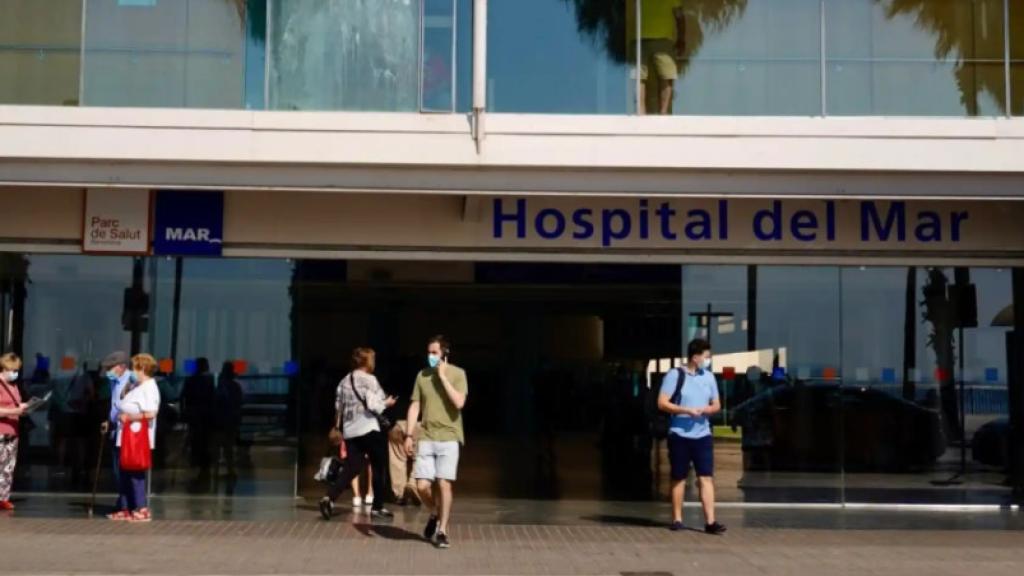 Entrada a l'Hospital del Mar, en una imatge d'arxiu