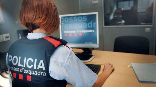 Agente de los Mossos d'Esquadra en una imagen de archivo
