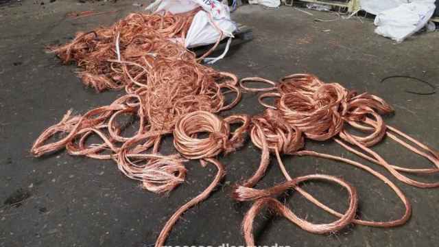 Detenidos en Esparraguera (Barcelona) a cinco hombres por presuntamente robar cable de cobre en una empresa de Bellvís y otra de Juneda (Lleida)