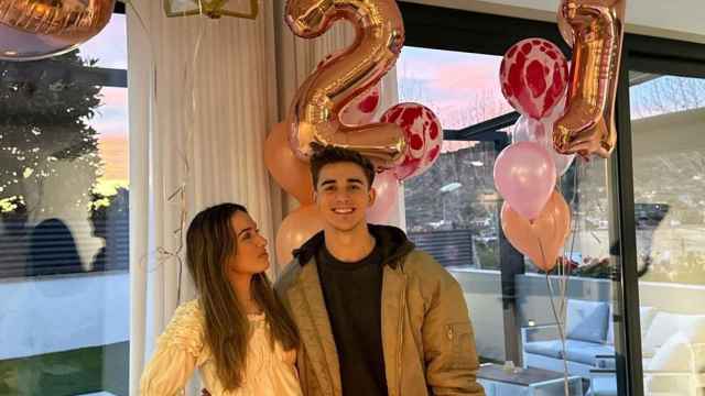 Así ha sido el feliz cumpleaños de Aurora, la hermana mayor de Gavi