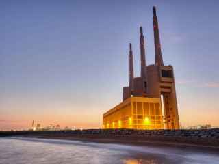 Recreación digital de las Tres Chimeneas del Besòs cuando estén terminadas