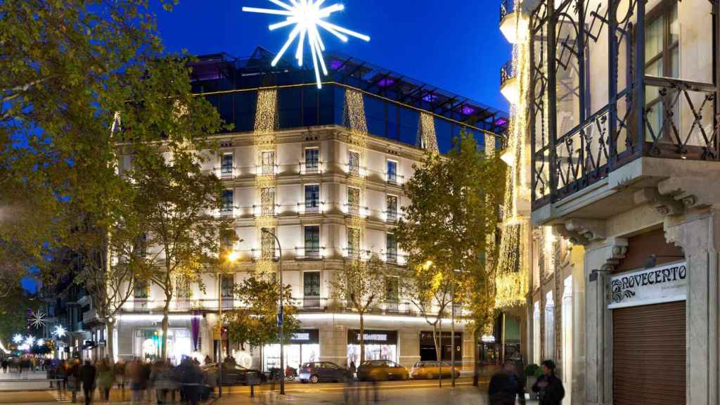 Vista de l'Hotel Condes de Barcelona, de la família Cadarso