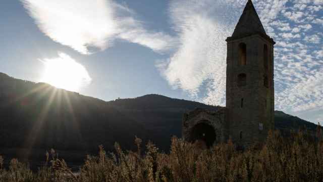 Tiempo soleado en el pantano de Sau