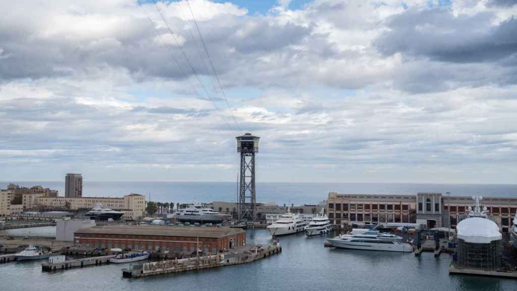 Barcelona, con nubes de evolución diurna