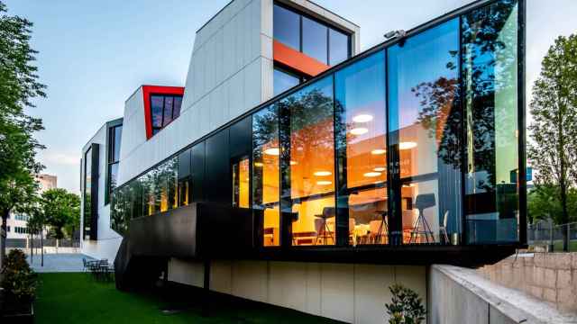 La sede de Magic Box en Sant Cugat, que reformó OMA