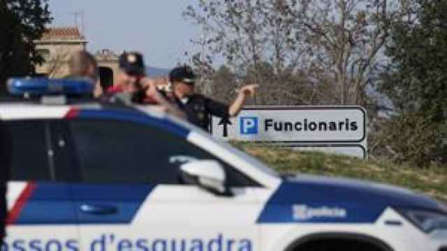 Agentes de los Mossos durante las protestas de los funcionarios en las prisiones catalanas