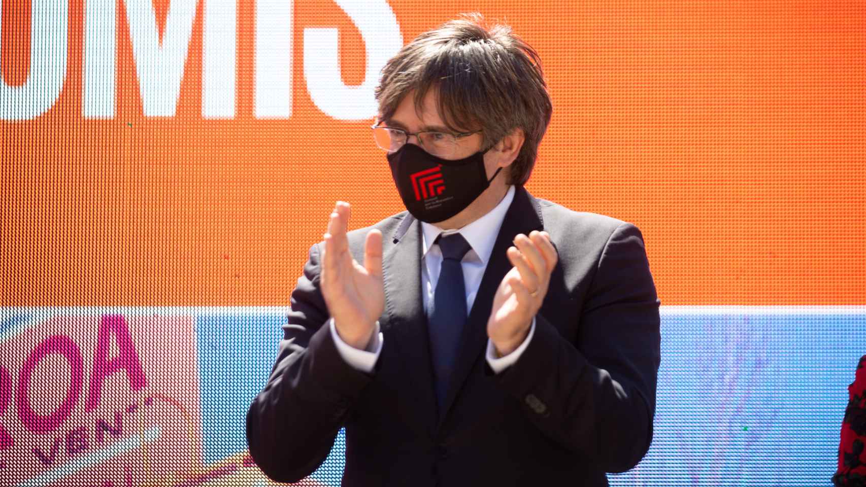 Carles Puigdemont, en Elna, durante la celebración del 60 aniversario de Òmnium Cultural