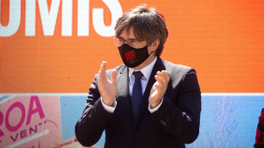 Carles Puigdemont, en Elna, durante la celebración del 60 aniversario de Òmnium Cultural