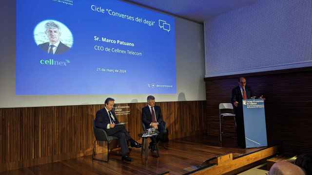 Marco Patuano, consejero delegado de Cellnex, en el Colegio de Economistas de Cataluña