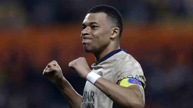 Kylian Mbappé festeja su hat-trick al Montpellier