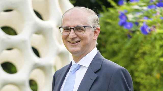 Alfonso Méndiz, rector de la UIC