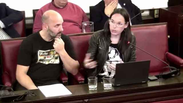 La portavoz de ERC Gemma Español en su intervención en el pleno de Santa Coloma de Gramenet