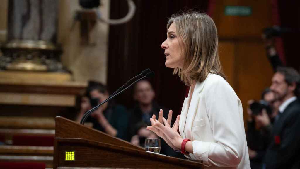La líder de los comuns en el Parlament, Jéssica Albiach, interviene durante el pleno del debate a la totalidad de Presupuestos 2024