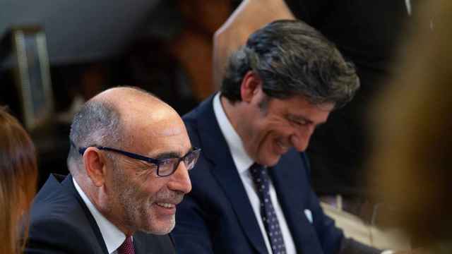 Los letrados Rafael Franco y  y José Luis González de Cremades que han informado a los medios del procedimiento