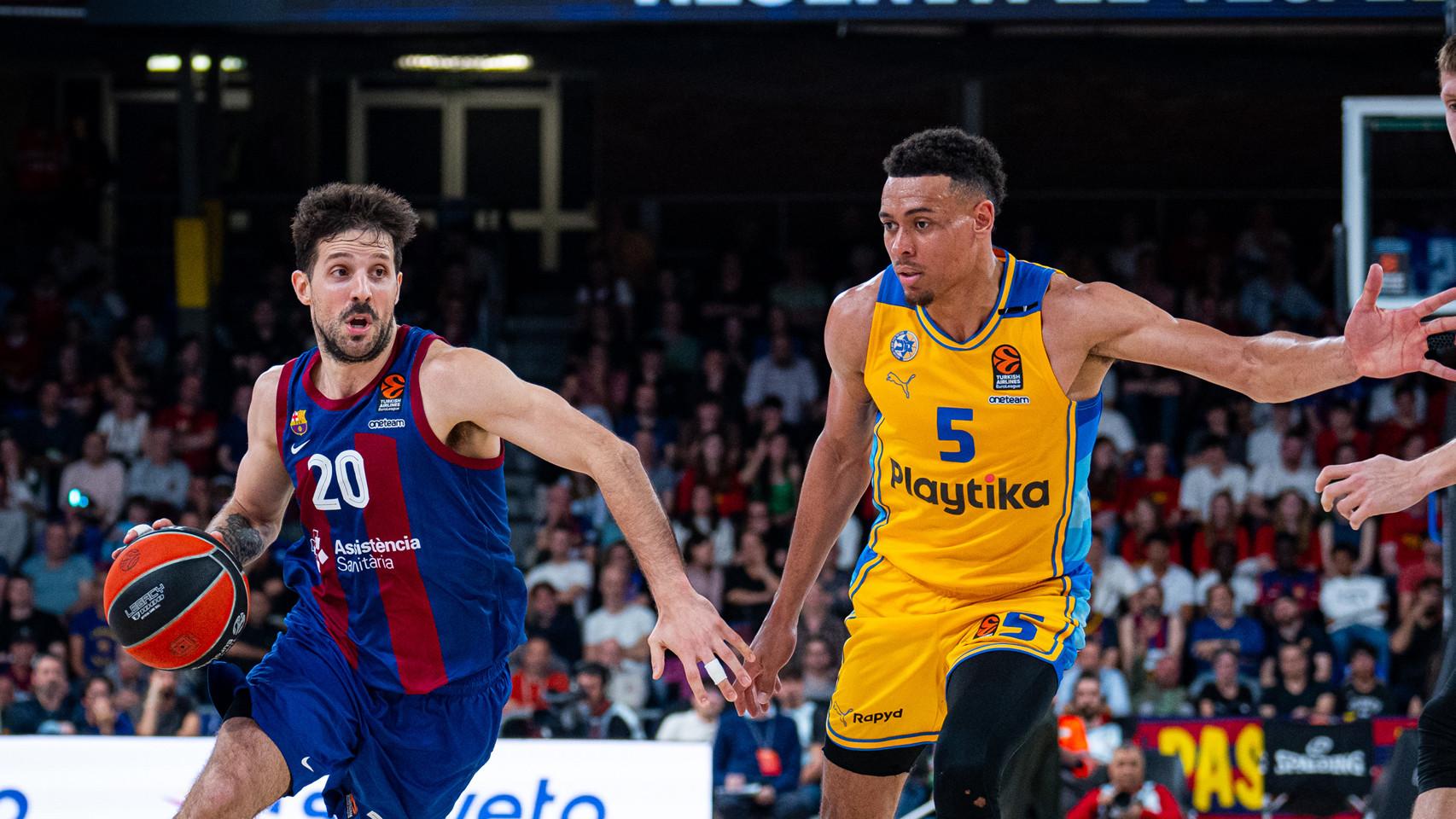 Laprovittola lidera una jugada del Barça de basket contra el Maccabi