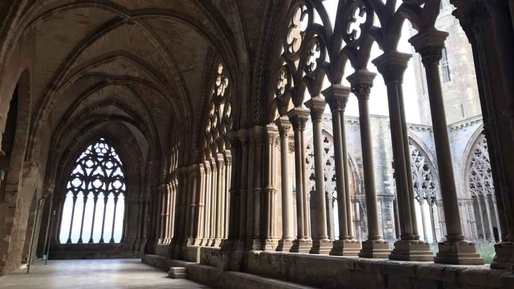 Pasillo del Parador de Lleida
