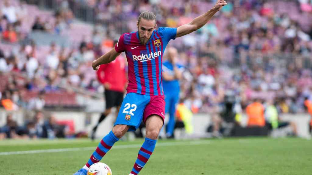 Óscar Mingueza en su etapa en el Barça
