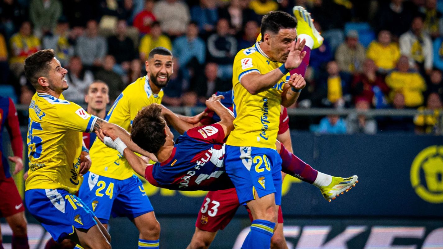 El Barça se hace fuerte en la Liga y presiona al Real Madrid antes del ...