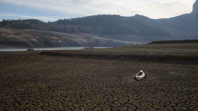 Vista del pantano de Sau, a 22 de enero de 2024, en Barcelona