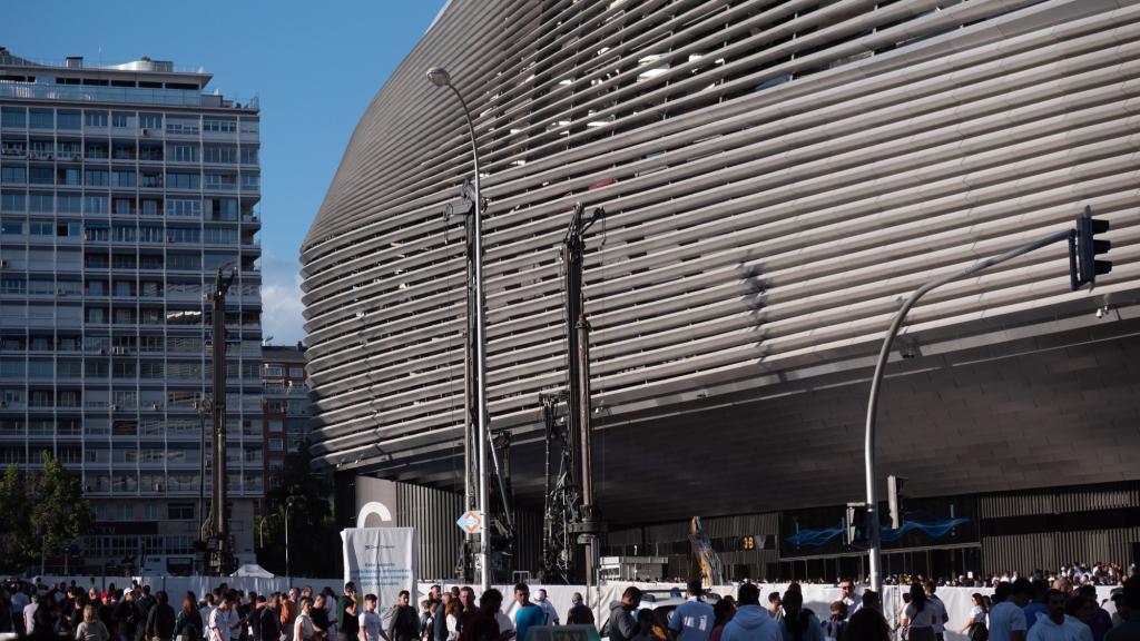 Exterior del Santiago Bernabeu