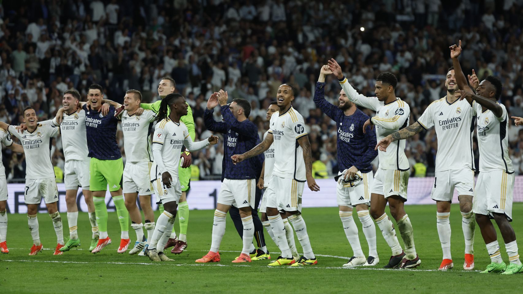 La leyenda del Real Madrid que calienta el clásico: "Iñigo y Cubarsí ...