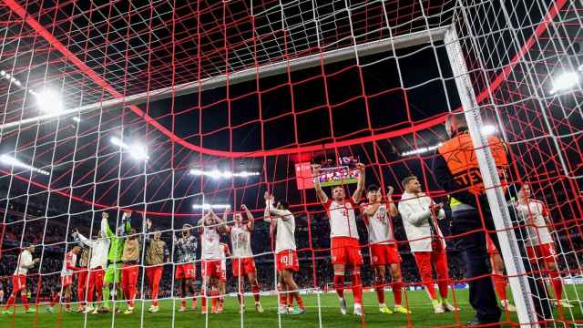 Los futbolistas del Bayern festejan la clasificación a semifinales de Champions