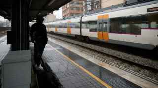 Lluvia en una estación de Rodalies