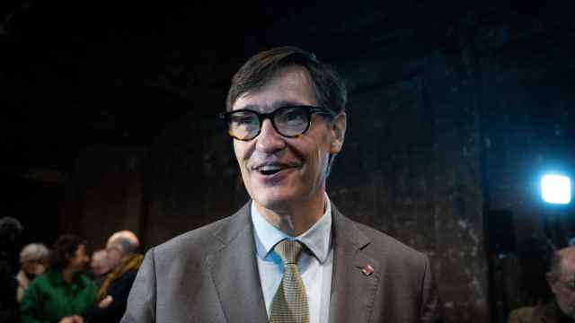 El candidato del PSC, Salvador Illa, en un acto de campaña de las elecciones catalanas